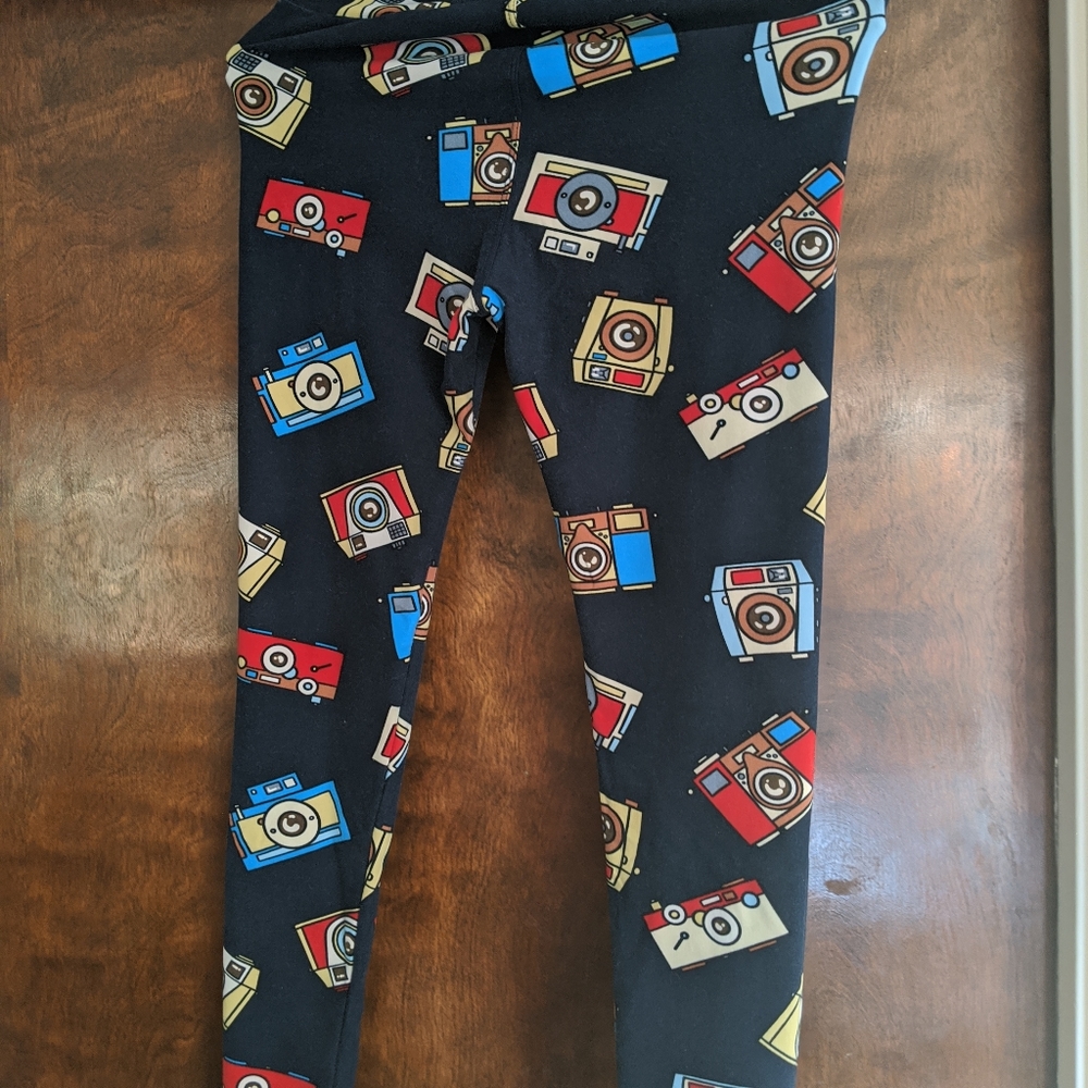 Cute camera print leggings
